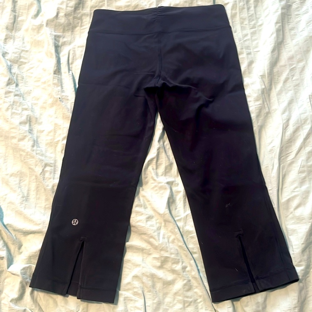 Lululemon Capris calve slit, rushed waist black (4)